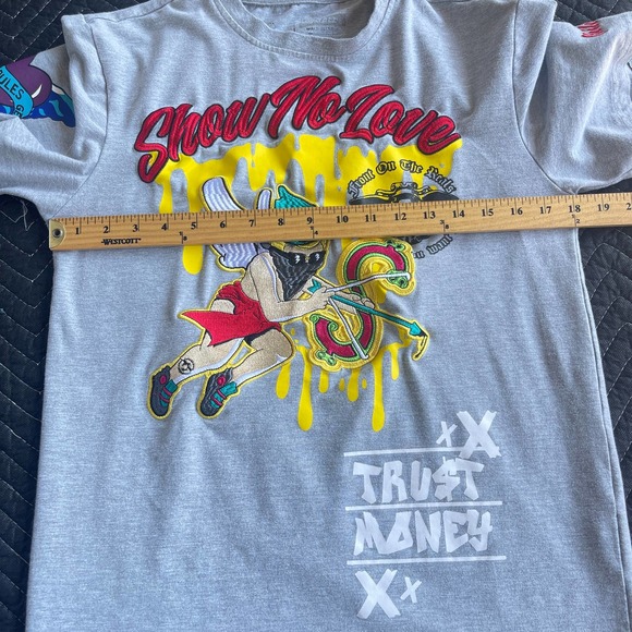 Civilized Shirt Mens Small Gray Embroidered Show No Love Short Sleeve - Picture 11 of 14